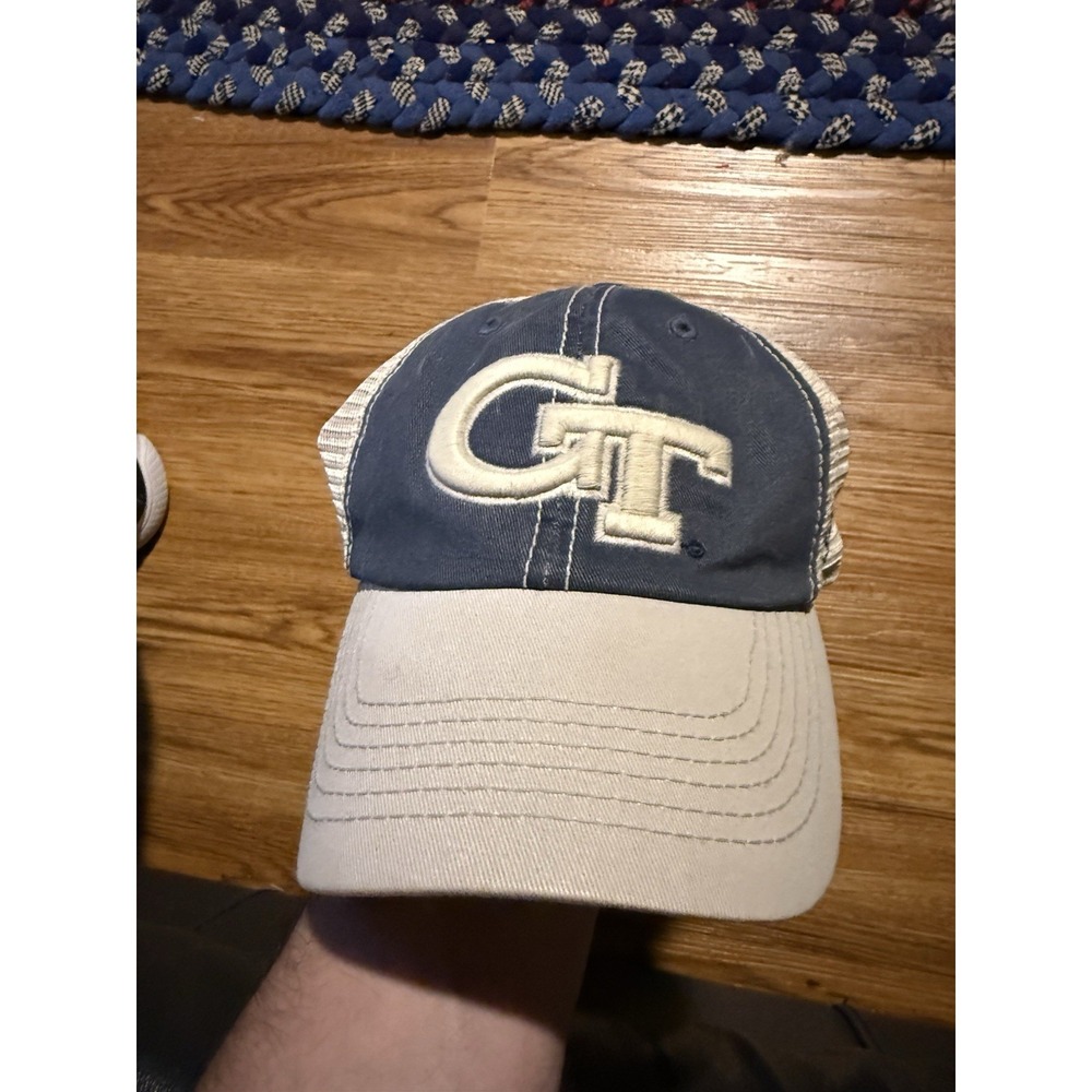 GT Yellowjacket Trucker Hat Cap Snap Back Top Of The World, Georgia Tech